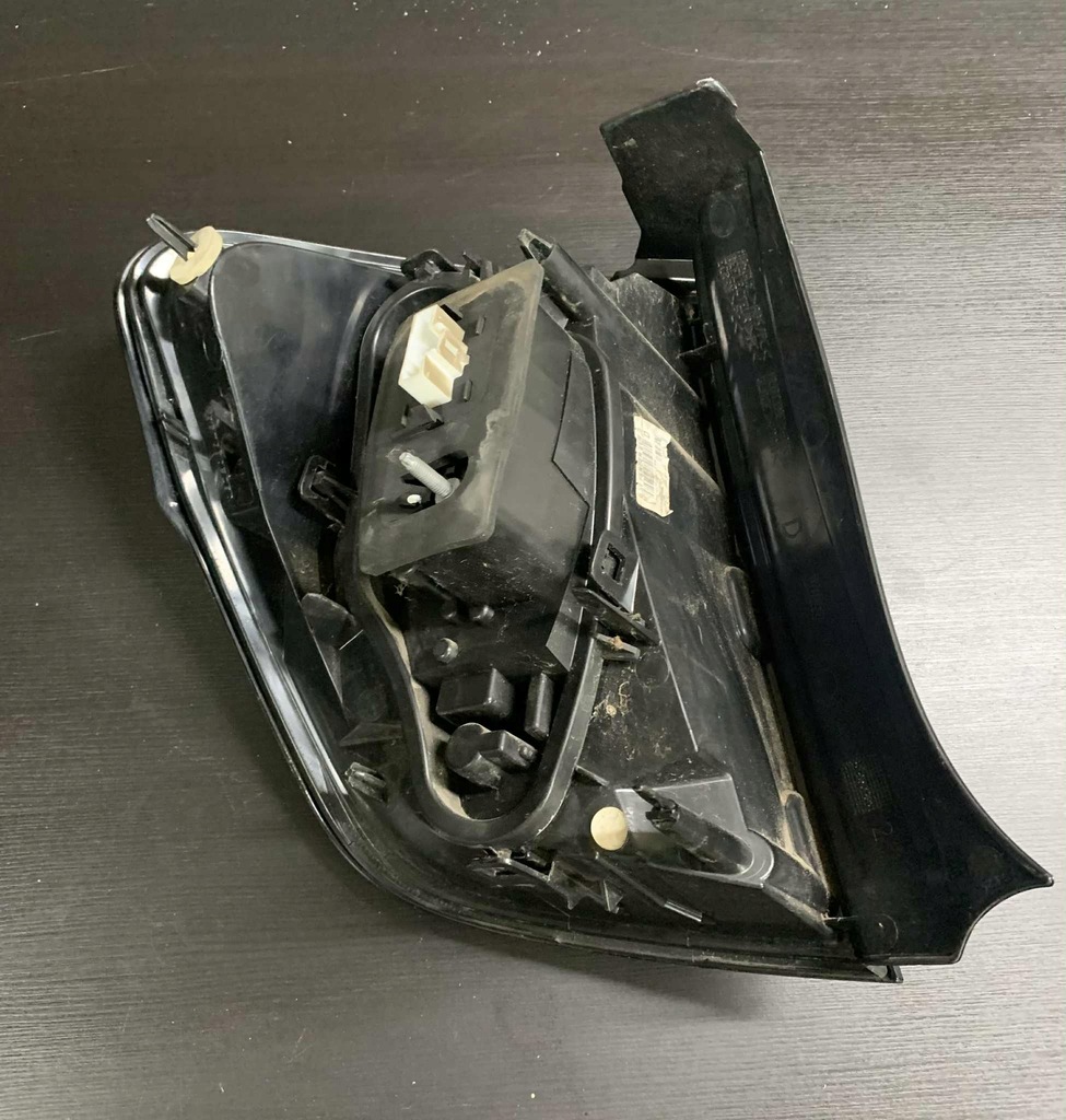 фото №8, Лампа права задня задня крила citroen c3 ii 2009-2013 9673805280 europa