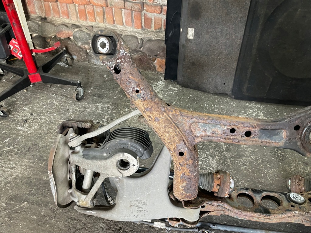 Підвіска задня повний балка підрамник підрамник a4 b8 s4 b8 quatro a5 8t s5 8t Доставка