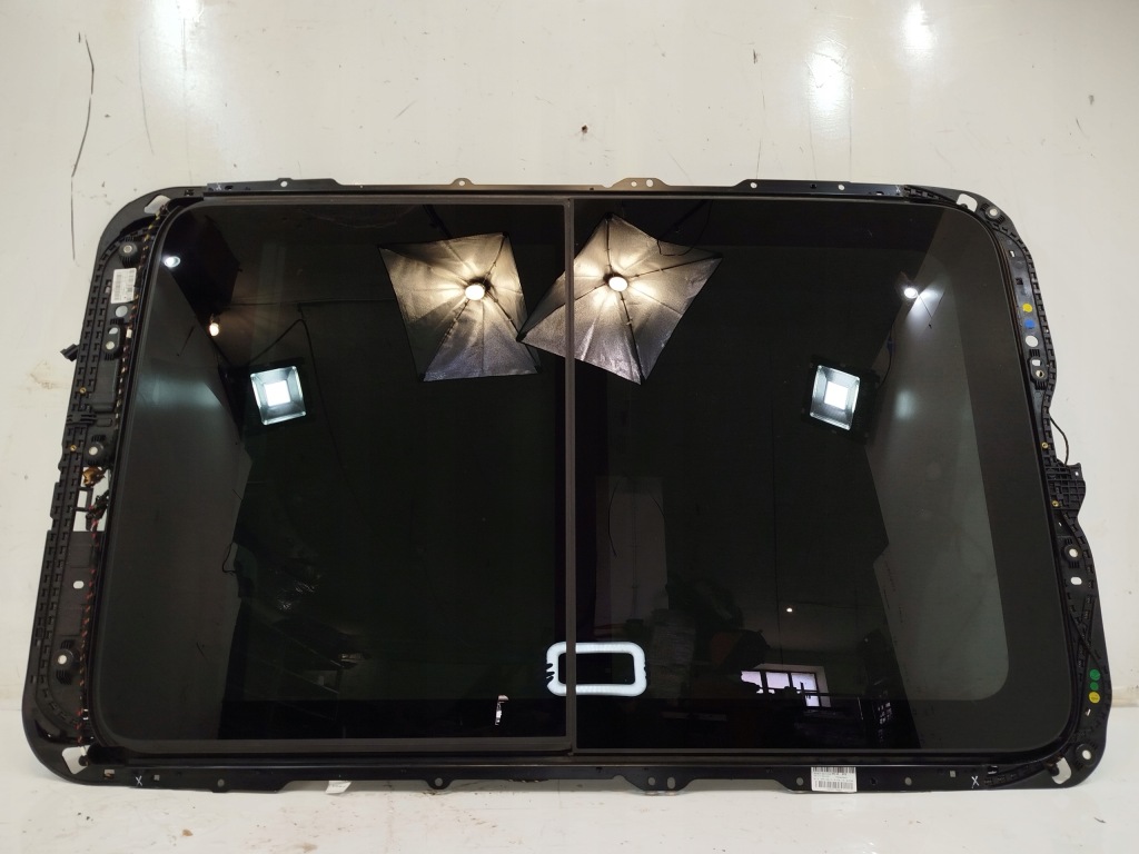 фото №4, Люк панорама vw passat b8 kombi r-line - czarna шторка ! bdb. !