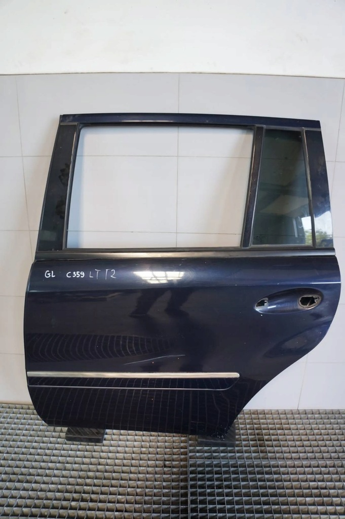 фото №1, Дверь левый задняя задние mercedes gl x164 c359