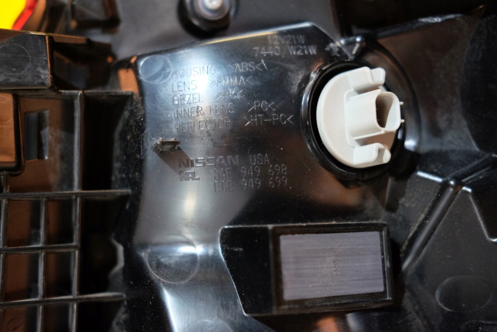 фото №6, Nissan pathfinder r52 lift 2017- лампа задняя левая