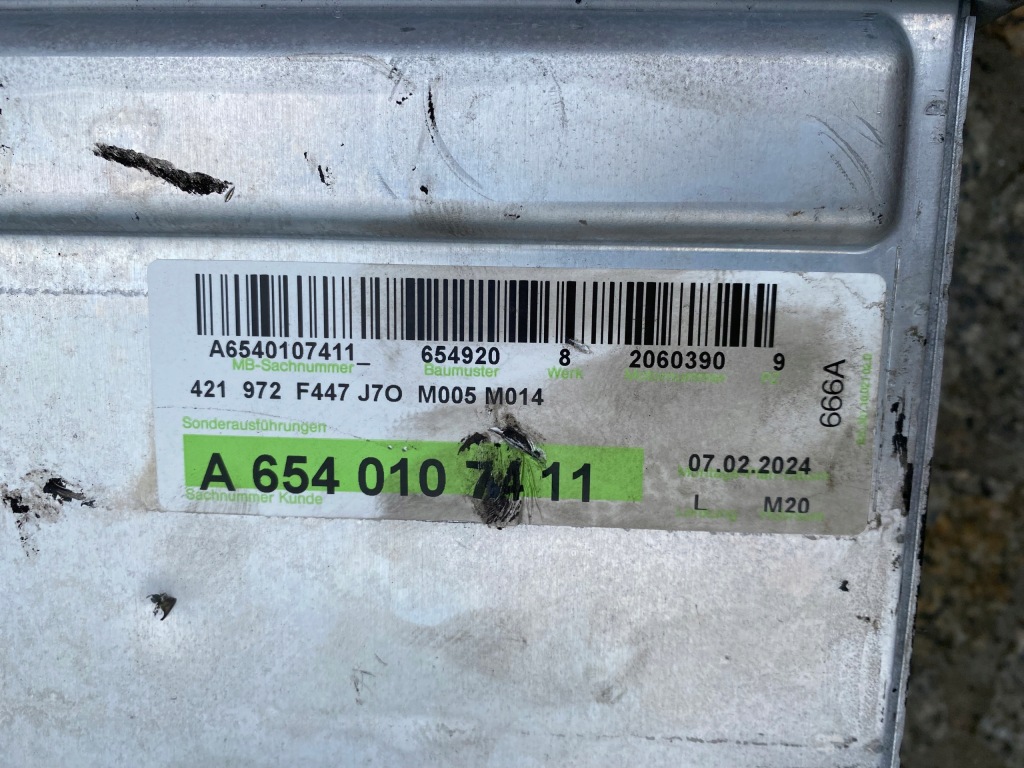 Купить Mercedes радиатор воздуха интеркулер 6540107411 оригинал