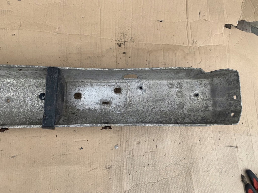 фото №7, Балка усилитель бампера задняя bmw 5 e34 kombi