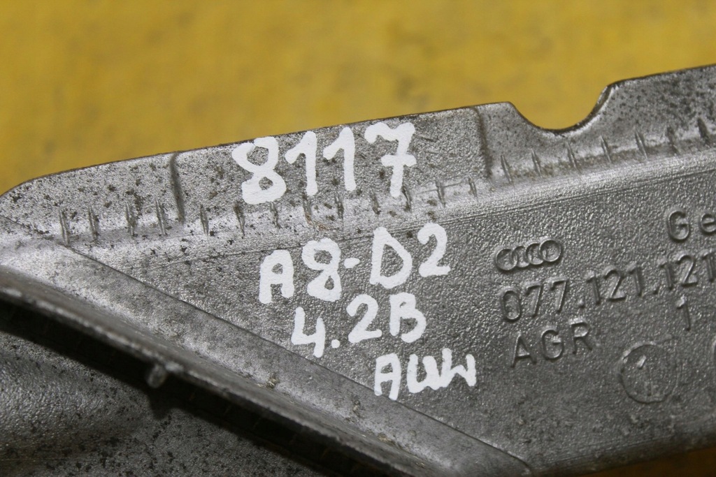 фото №7, Корпус термостата 077121121c a8 d2 4.2 b auw