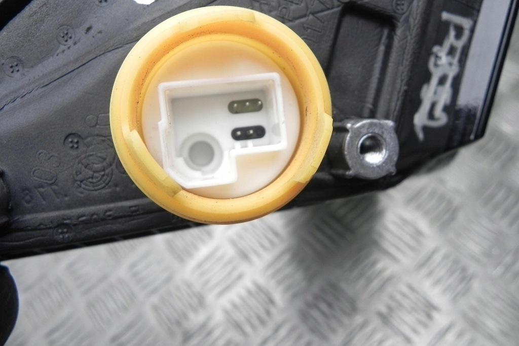 фото №11, Зеркало правое bmw 4 coupe f32, f82 11664366 бензиновый 317kw 2017