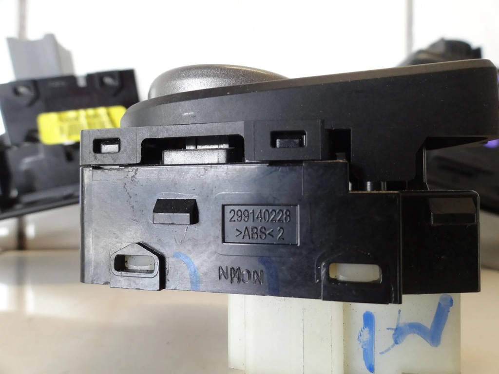 фото №8, Hyundai i20 ii 18 5d панель окон правый перед зеркал левый перед 93580-c8000