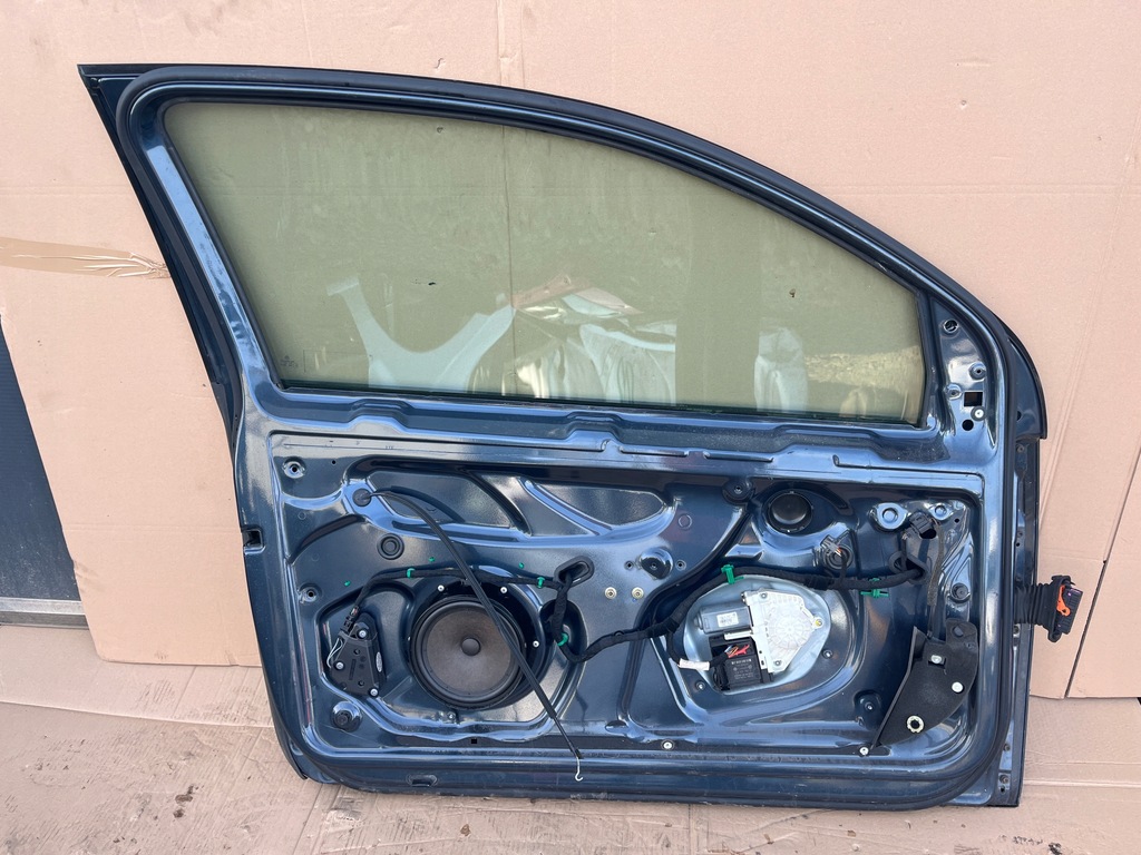 фото №9, Дверь передние левая volkswagen vw golf v lc5f 2003-2006 3 дверь