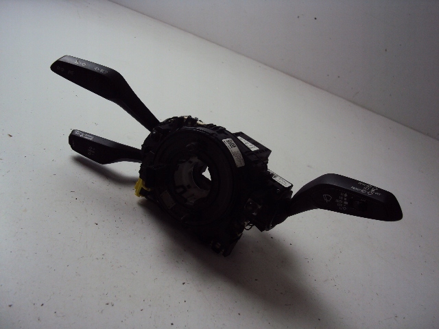 фото №1, Переключатель комбинированный переключатели audi оригинальный номер 8v0953521hb