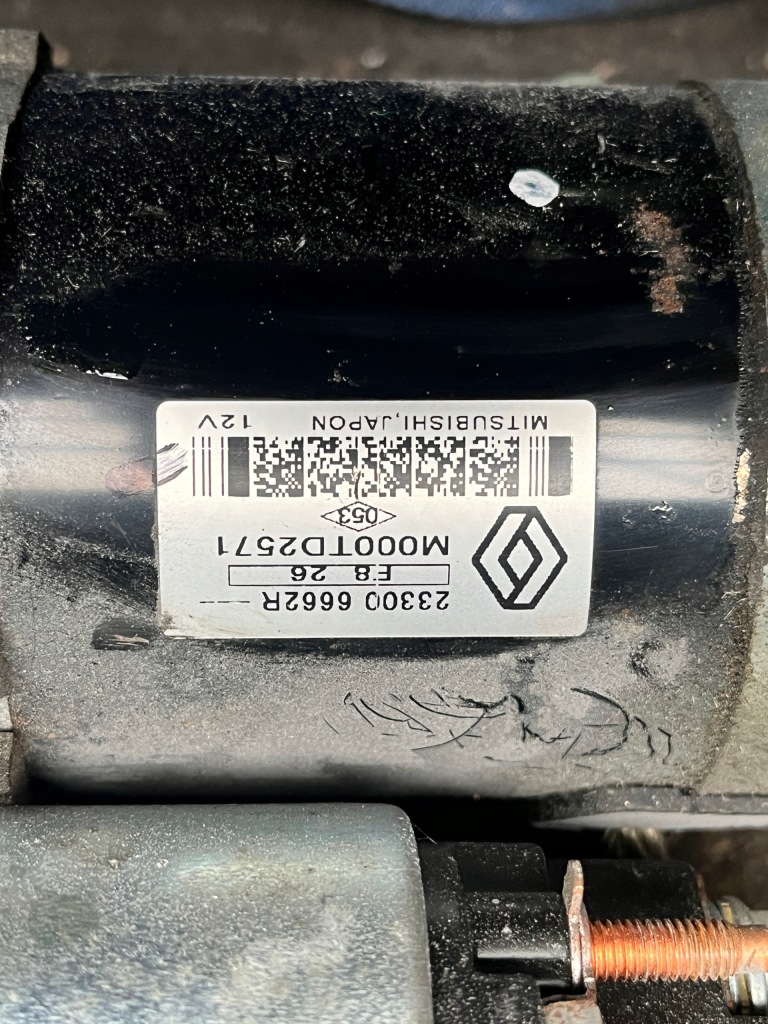 86 renault nissan dacia стартер 233006662r Оригінал