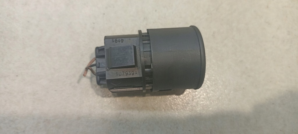 фото №5, Кнопка запуск стоп renault scenic ii 1.5 107959a