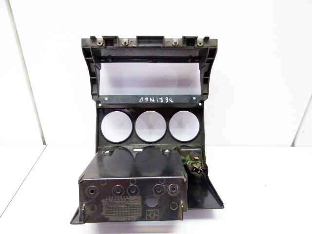 фото №3, Berlingo i partner 96- рамка консолі радіо панель приладів