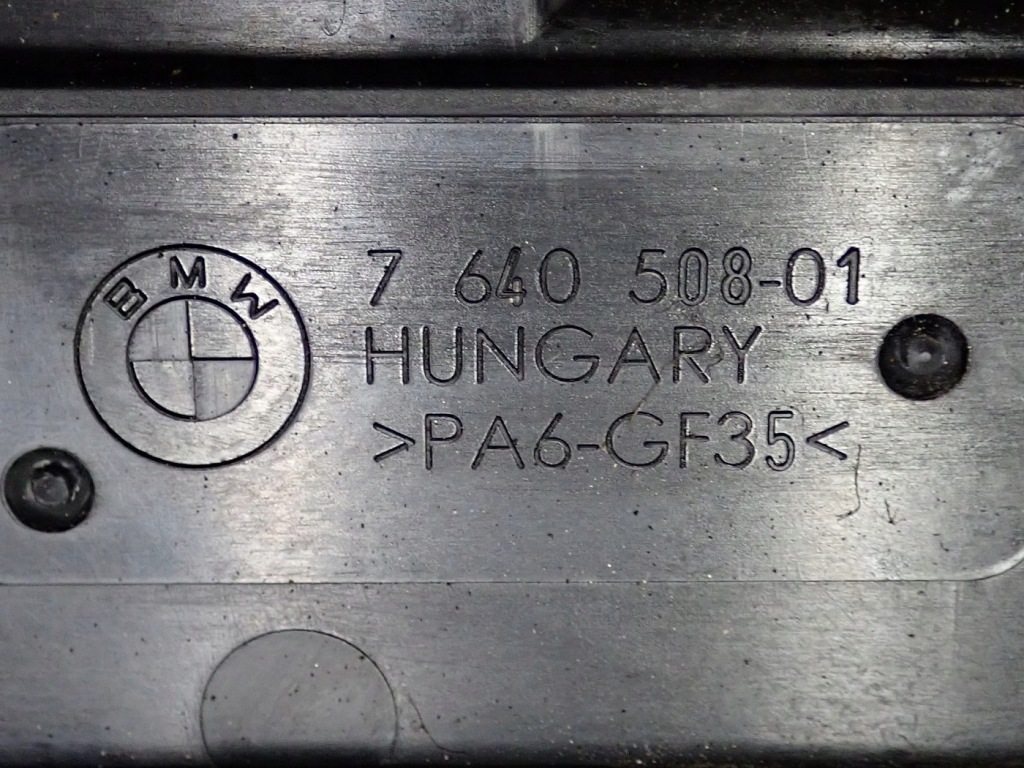 Комплект радіатор води кондиціонер вентилятор bmw 1 f20 1.6 75kw 12r Ціна