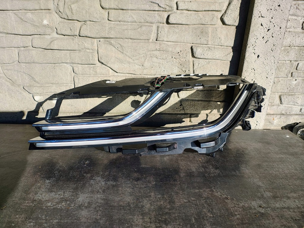 фото №1, Vw arteon 3g8 рамка корпус лампы правая led 2017- двойной led