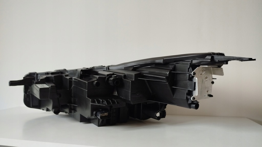 фото №11, Лампа правая перед ford escape kuga iv mk4 / mk3 lift 2023-2024 full led usa