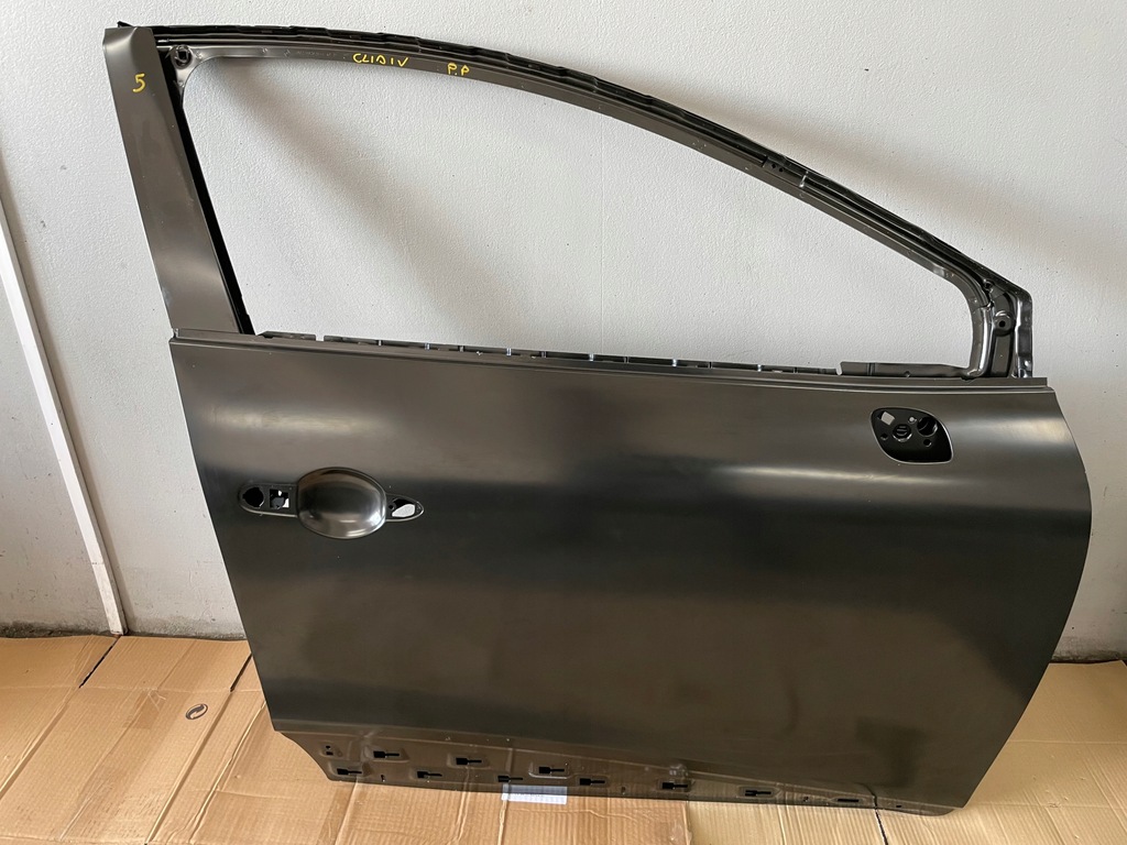 фото №1, Дверь перед clio iv lift