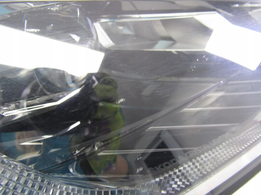 фото №14, Skoda octavia iv лампа правая перед full led 5e4941016a