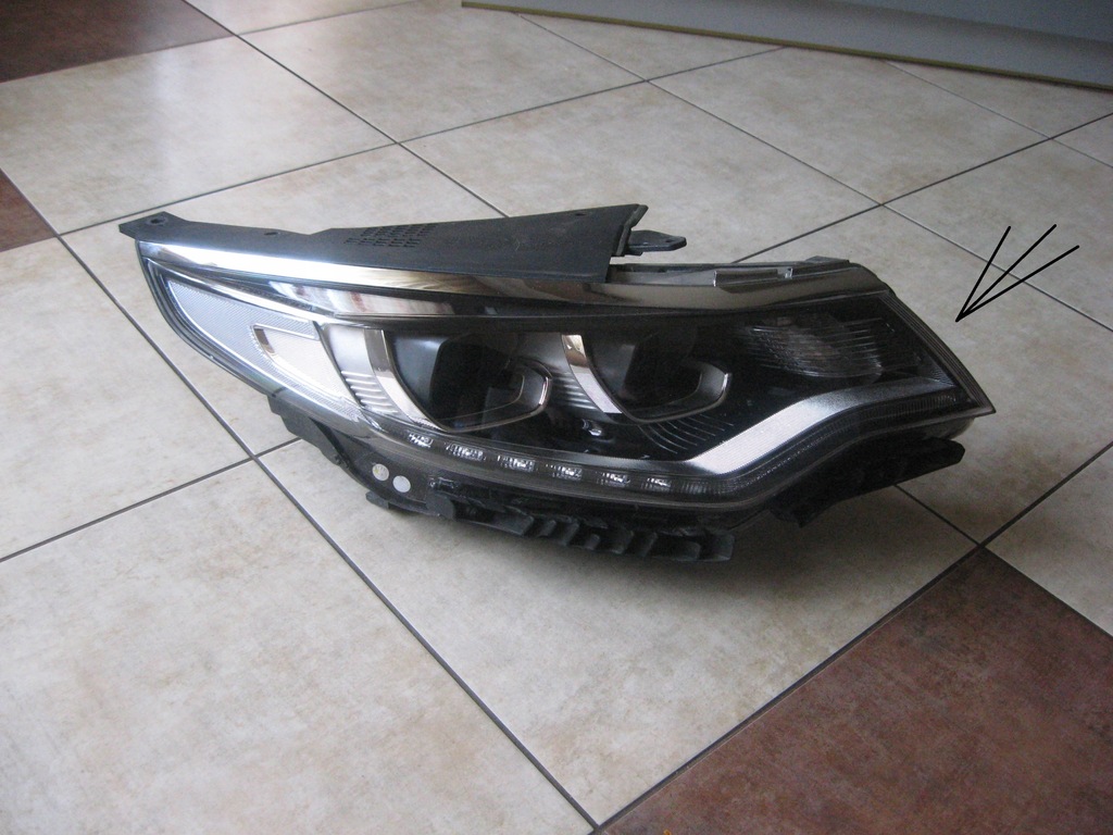 фото №1, Правая лампа --- full led - kia optima iv - gt line