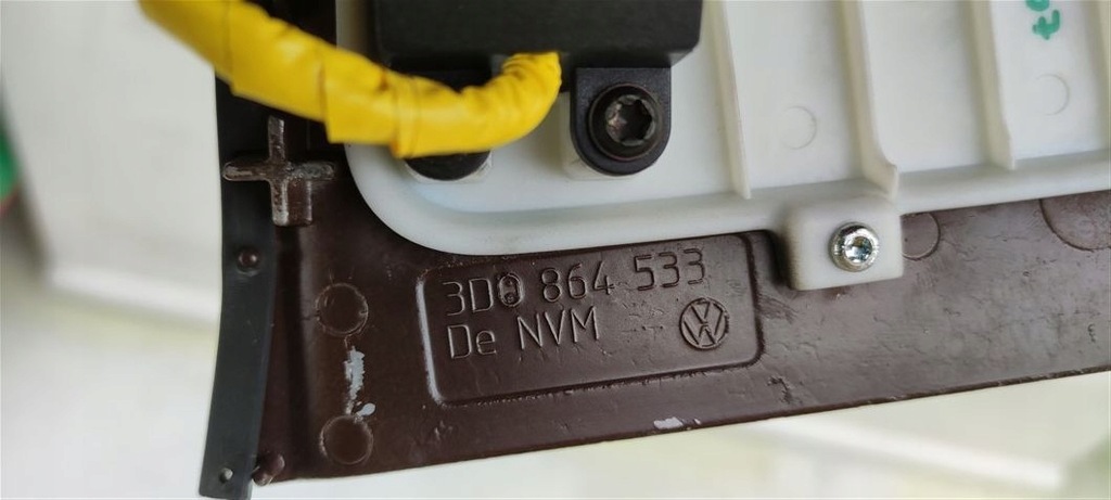 фото №8, Рамка dekor переключения передач vw phaeton 02-10 3d0959676t / 3d0864533