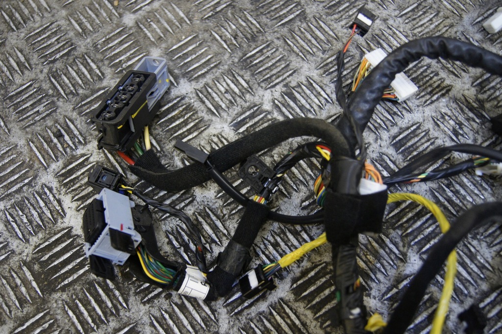 фото №9, Електропроводка джгут консолі 1.7 crdi optima iii