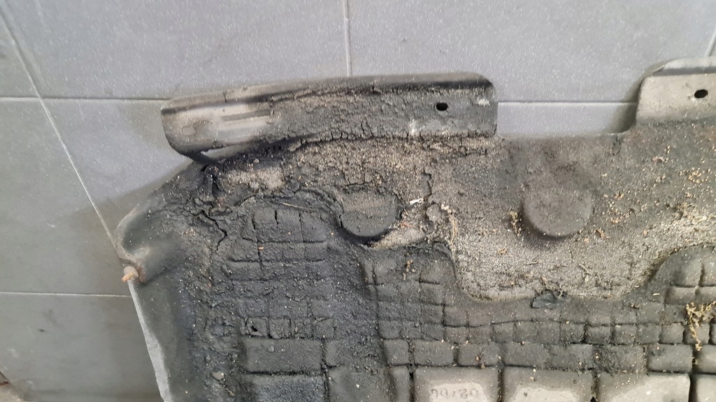 фото №13, Захист двигуна нижня bmw 7 e65 lift 3.0d 7119762