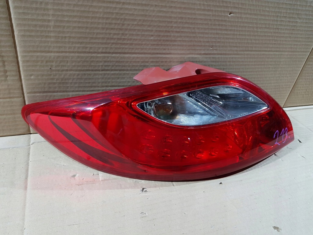 фото №4, Mazda 2 ii 08- лампа правая левая задняя задняя