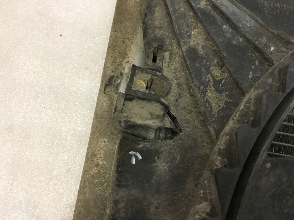 фото №5, Tesla s вентилятор + радіатор кондиціонера