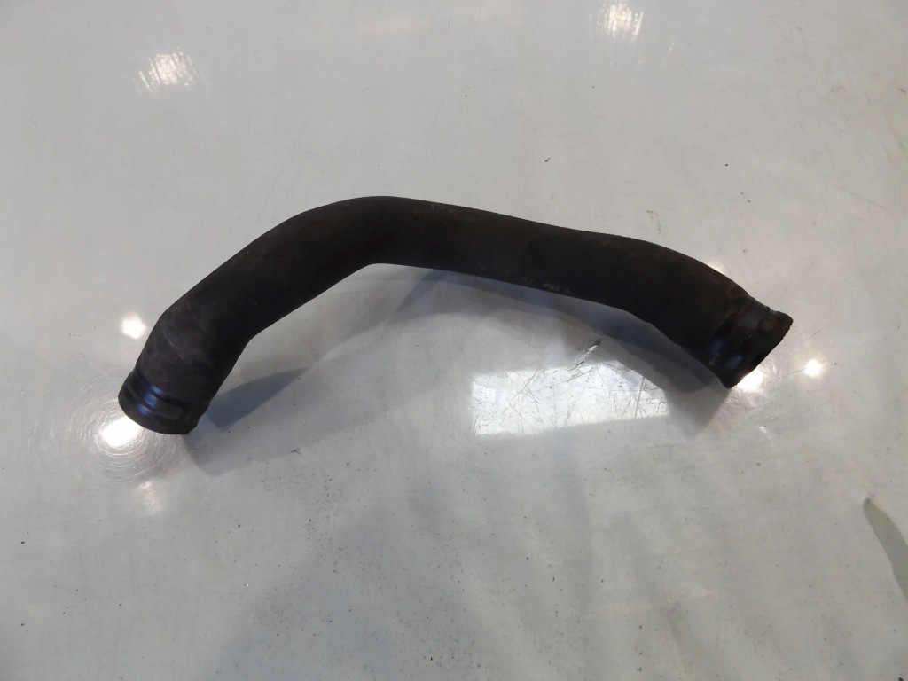 фото №2, Fabia ii 1,4tdi труба пабтрубок  воды