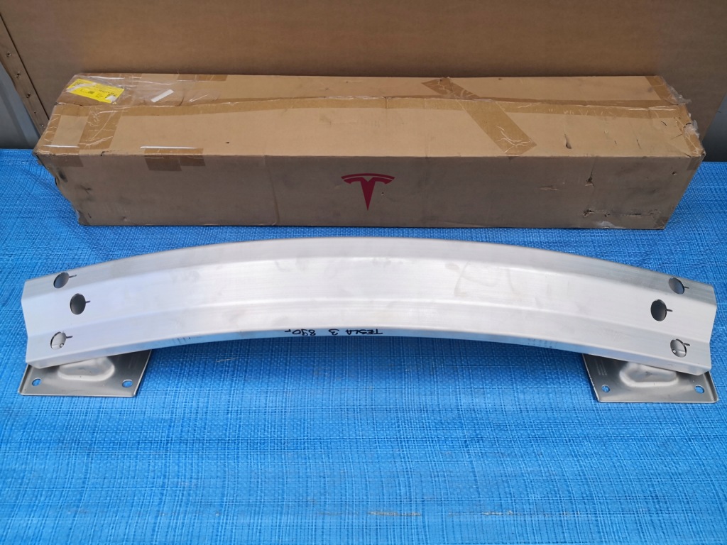 Купить Tesla model 3 балка задняя pod бампер nowa