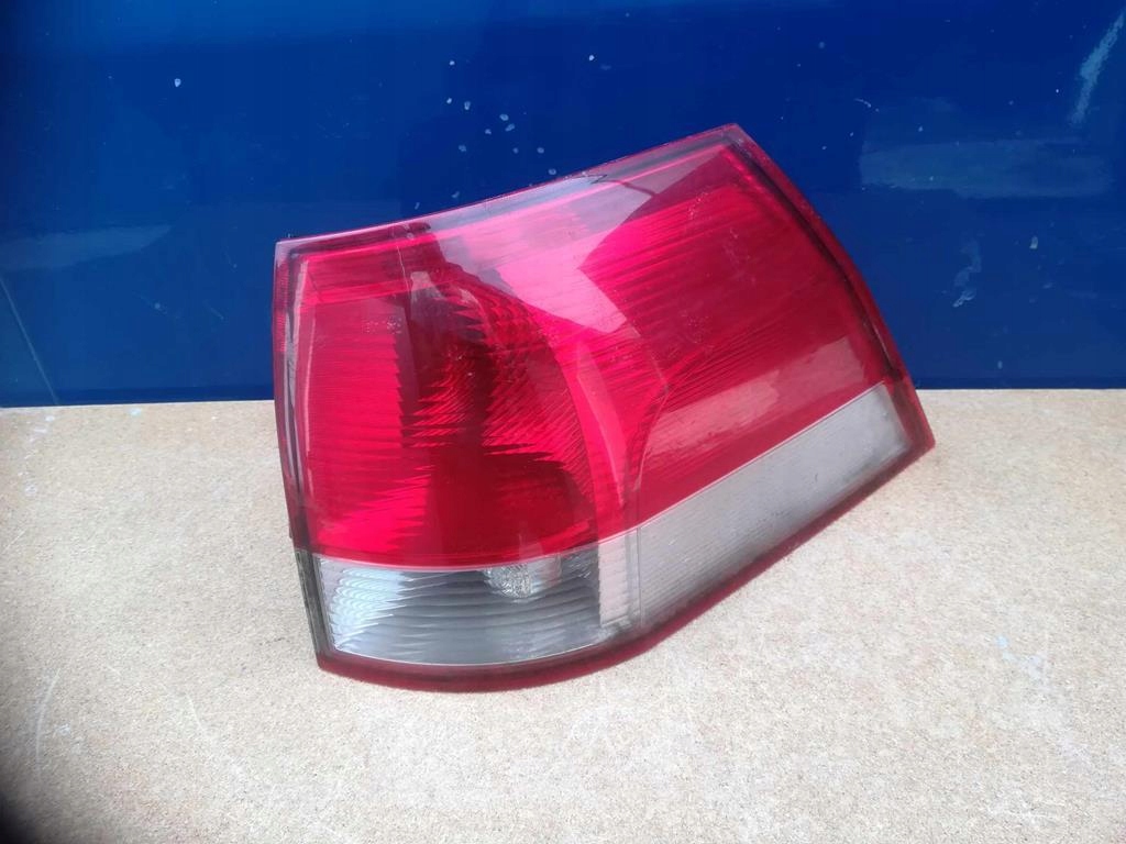 фото №1, Лампа задняя задняя правая opel vectra c signum 2001-2008 kombi