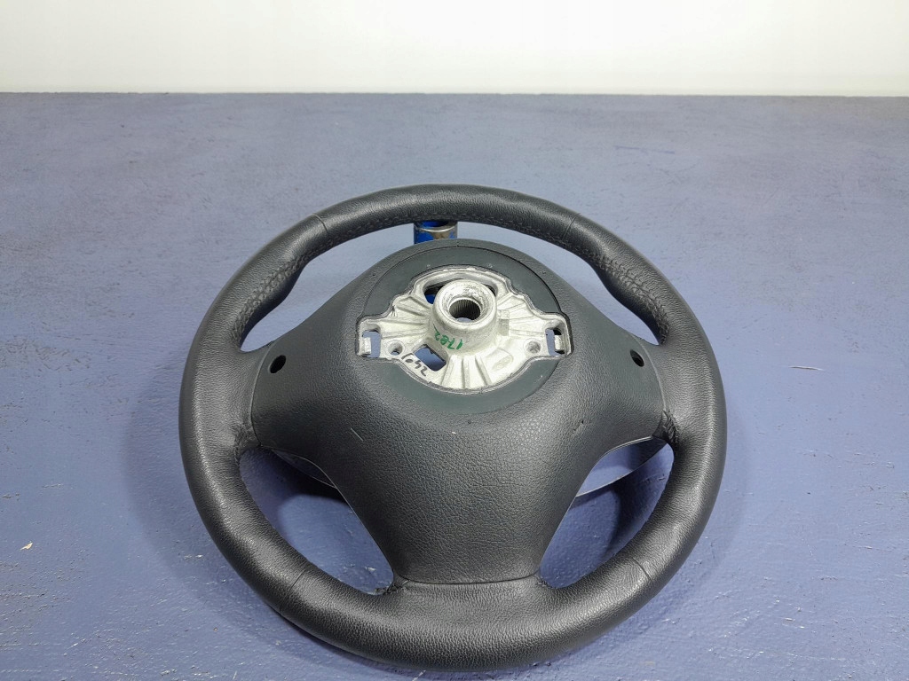 фото №8, Bmw 3 f30 f31 f34 lci воздуховод кожаный многофункциональный