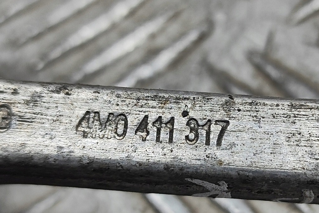 фото №6, Audi q5 fy передний левый соединитель стабилизатора 4m0411317 3.0 бензин 260kw 2