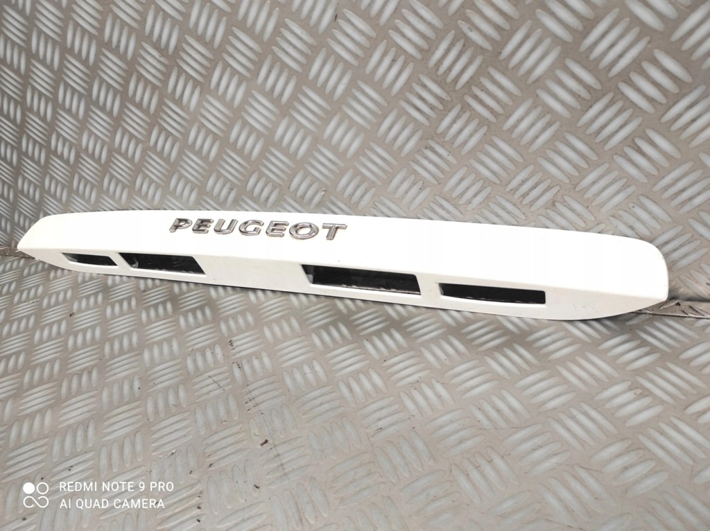фото №12, Молдинг накладка кришки задній peugeot expert iii 2016-2023 9813797577