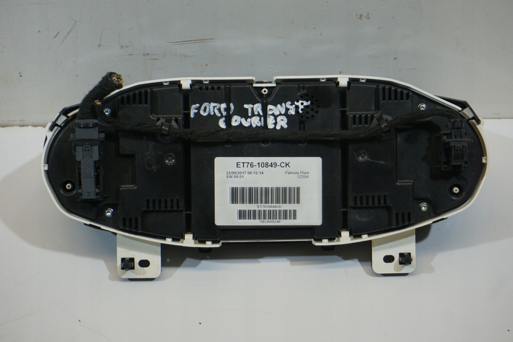 фото №5, Ford transit courier счетчик приборы et76-10849-ck