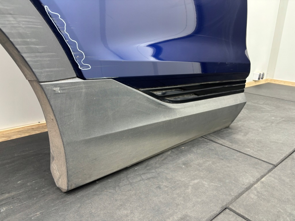 Audi e-tron etron 4k двері праве задній задні Зі Шроту