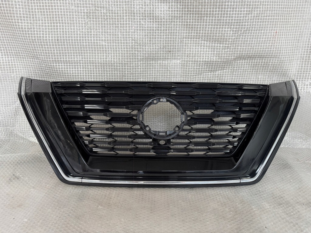 фото №1, Nissan xtrail t33 решітка радіатора