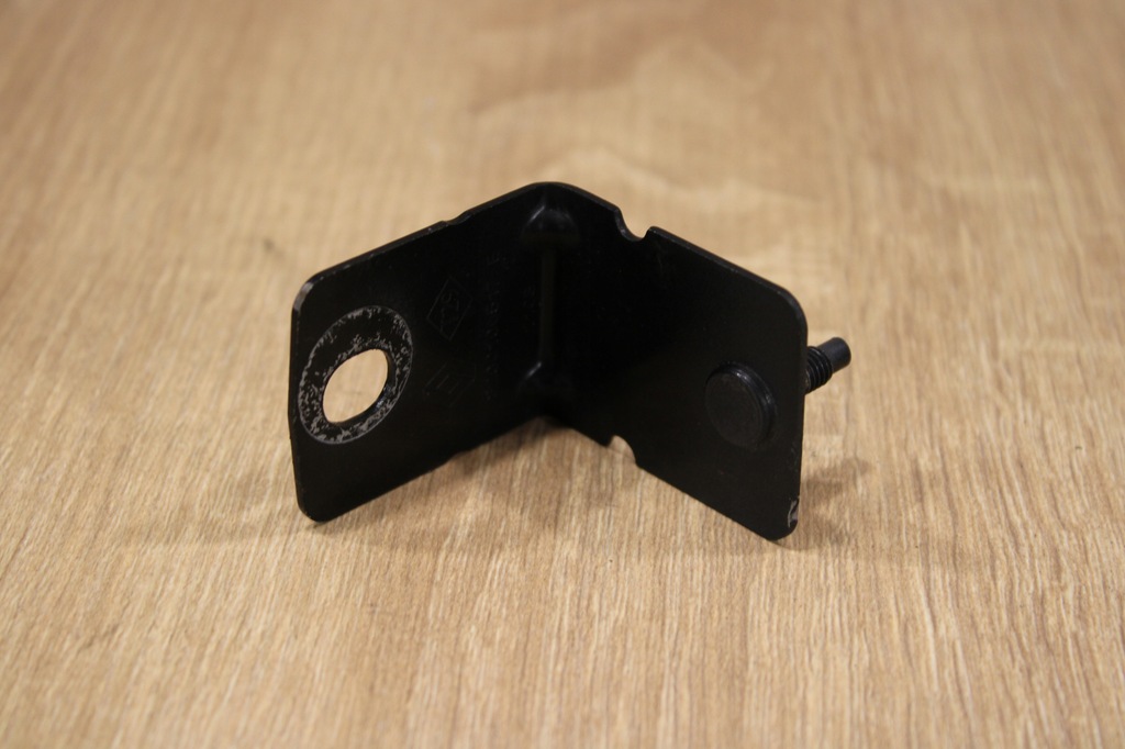 фото №1, Кронштейн крыла левый перед renault megane ii cc cabrio