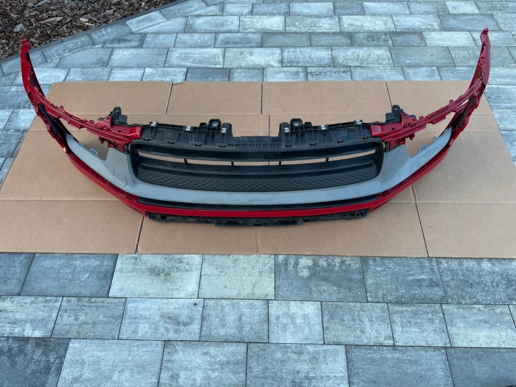 Купити Бампер перед porsche macan 95b gts ii lift 2021 оригінал ні клеєний