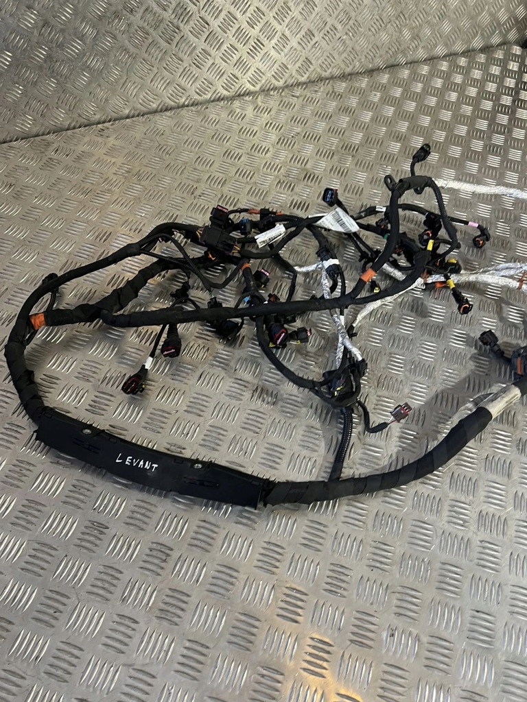 фото №8, Maserati levante 2020 жгут трубопровод двигателя 762257