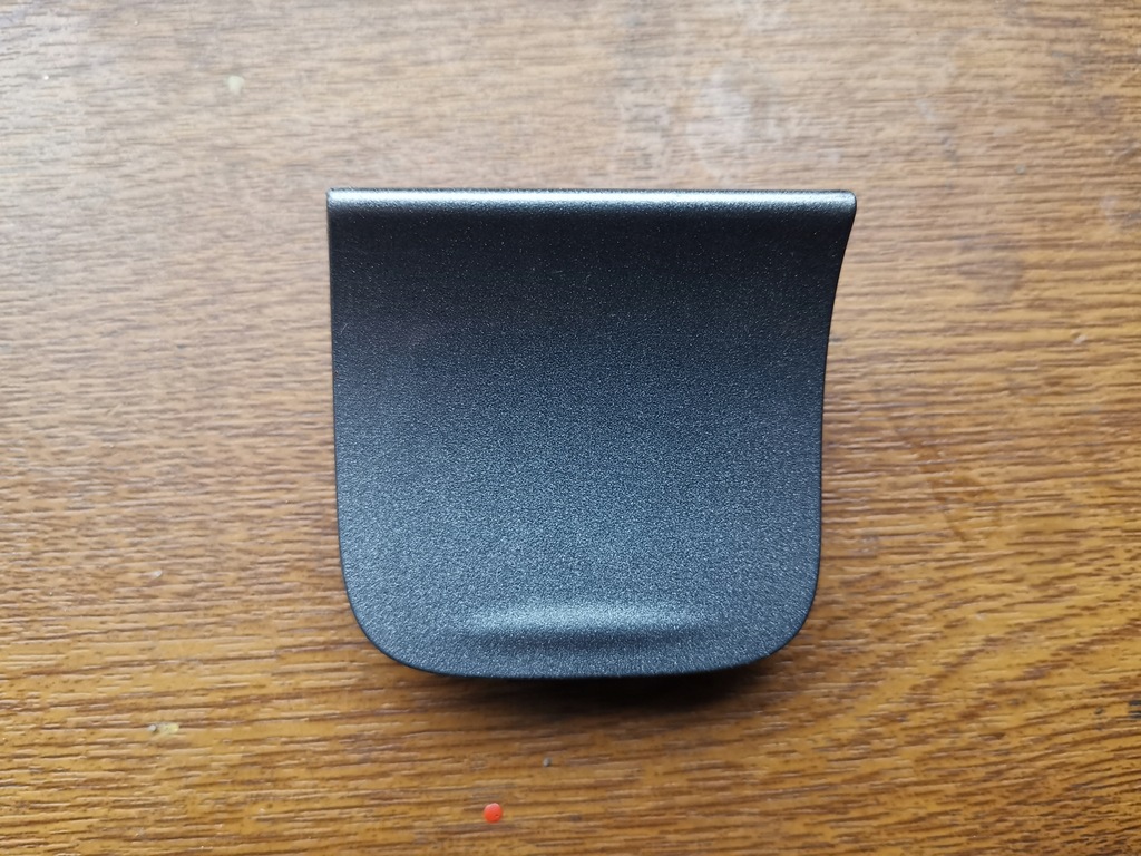 фото №1, Volvo xc60 заглушка фаркоп бампера na hak задняя