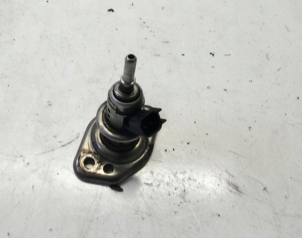 фото №1, Opel astra k форсунка adblue 55504439