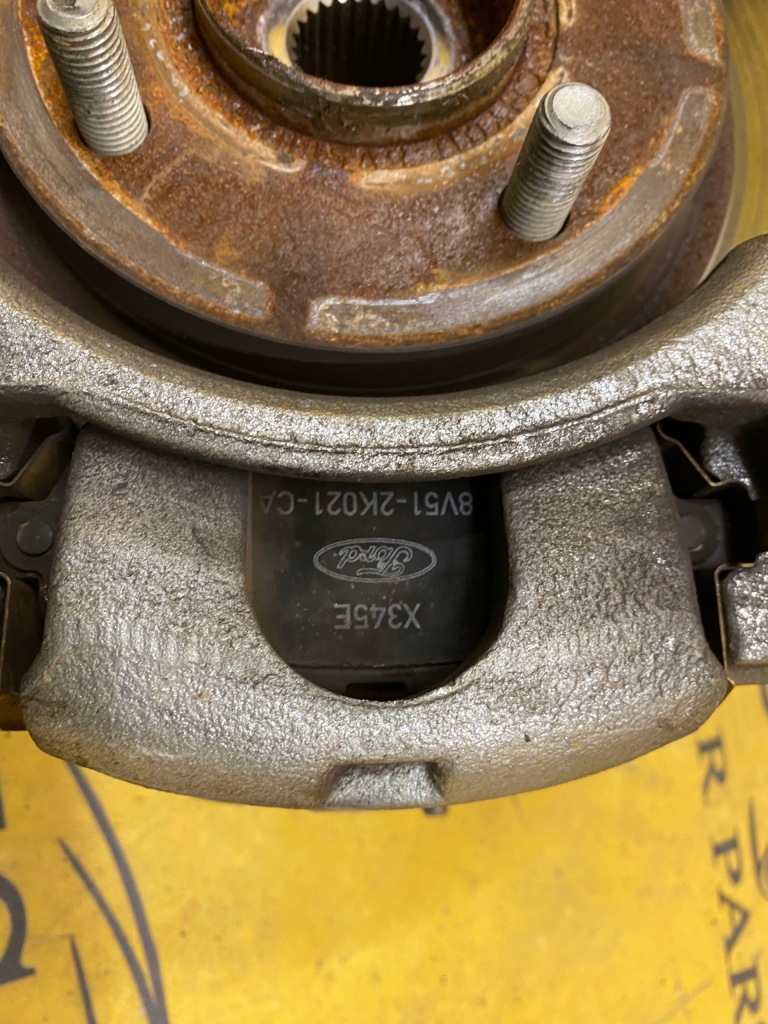 фото №3, Nowa поворотный кулак ступица правая ford fiesta mk7