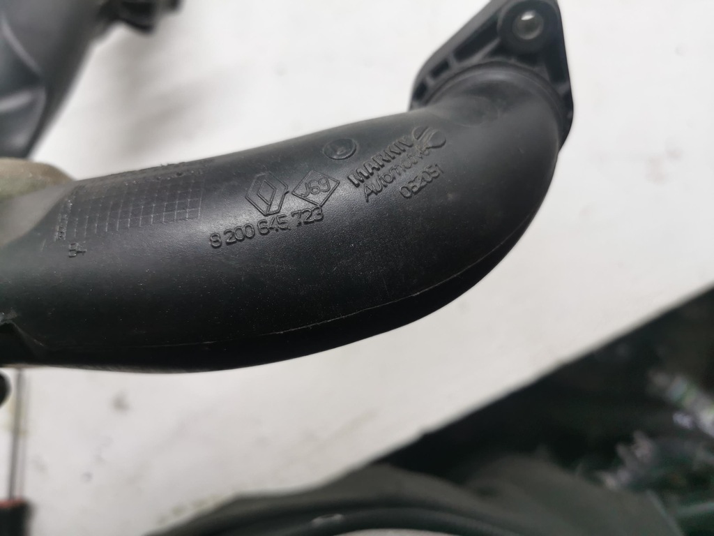 фото №9, Труба шланг воздуха renault clio iii 1.5 dci