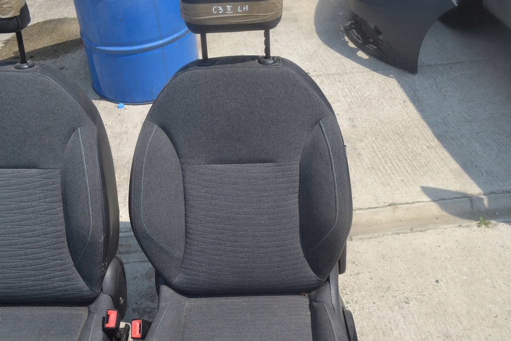 фото №9, Сиденья передние citroen c3 ii версия europa