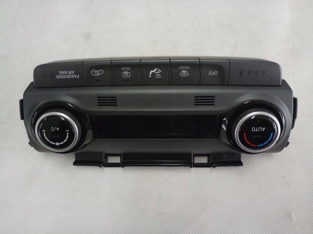фото №11, Hyundai kona панель кондиціонера c20036-7820 europa