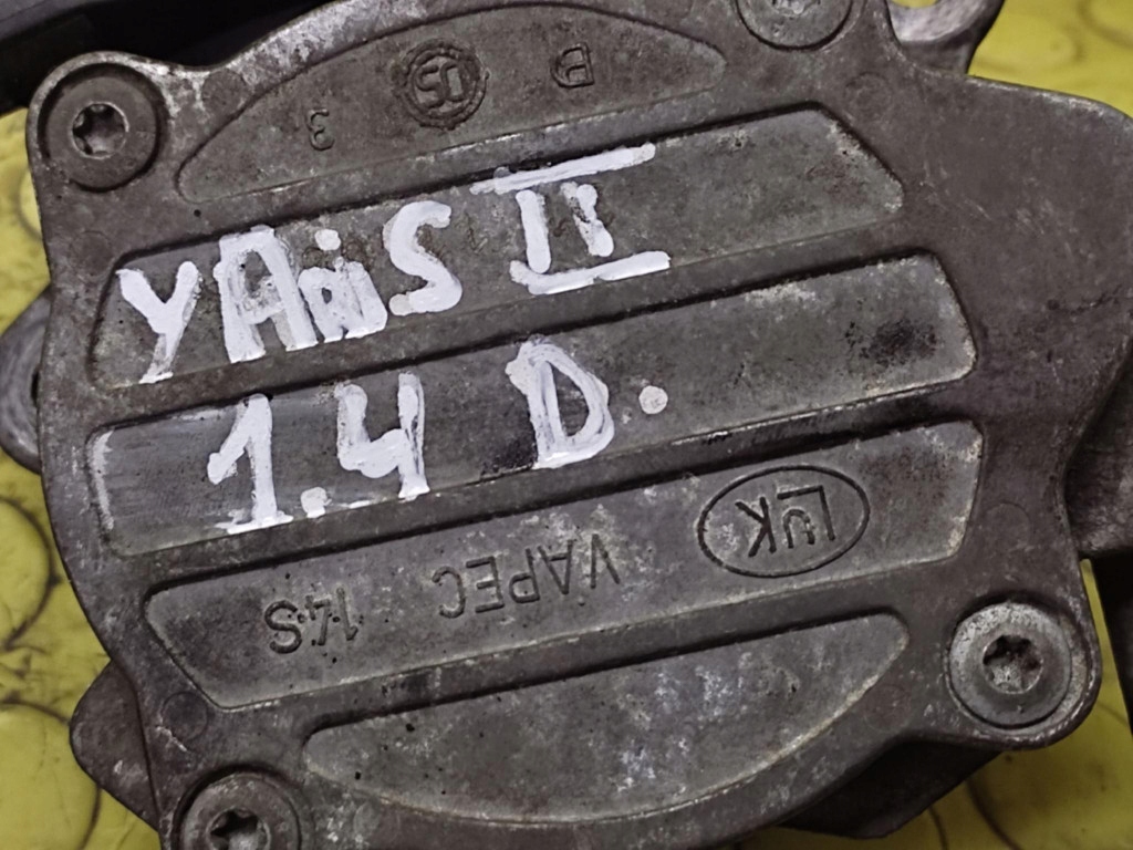 Купить Toyota yaris ii 1.4 d насос вакуум st553m1