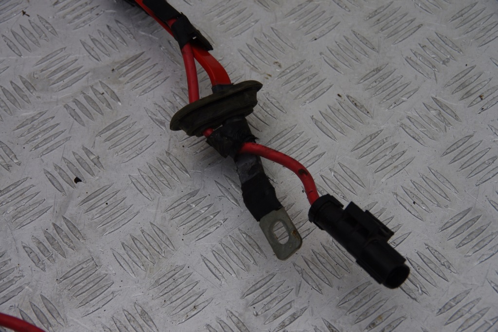 фото №7, Шланг аккумулятор plus + bmw 3 f34 gt 6832330