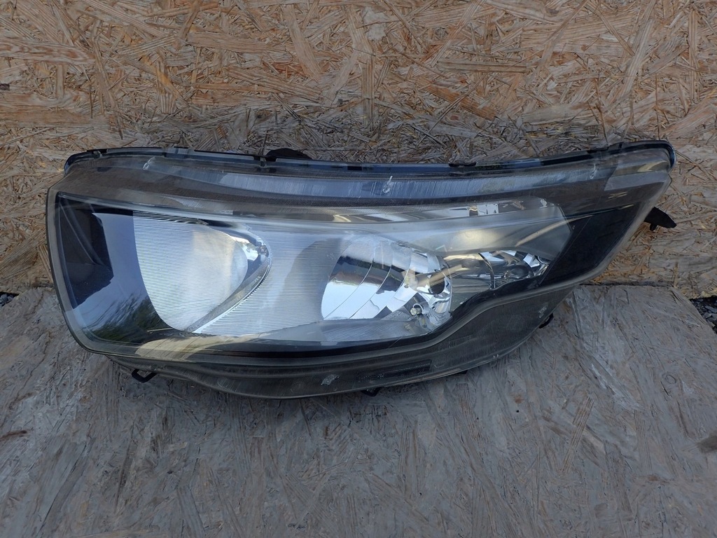 фото №1, Лампа левая фара левый iveco daily 6 vi 2014-