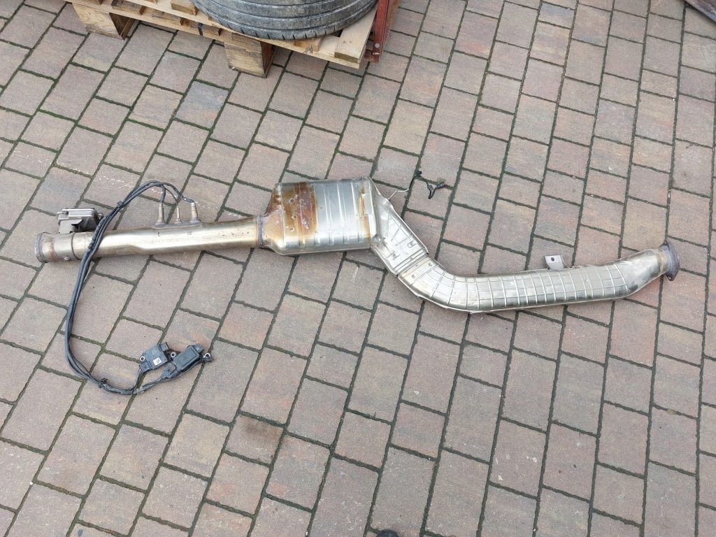 фото №7, Гаситель выхлоп система выпускной катализатор bmw g11 40d гибрид 21r