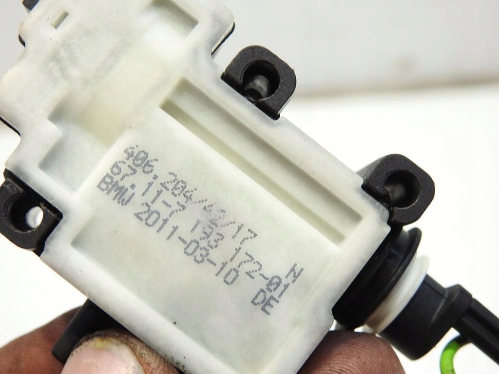 фото №6, Привод крышка заливной топлива bmw x1 e84 7193172