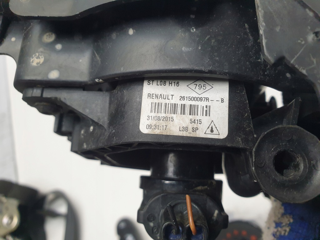 фото №5, Противотуманная фара бампера dacia logan ii 261500097r-b